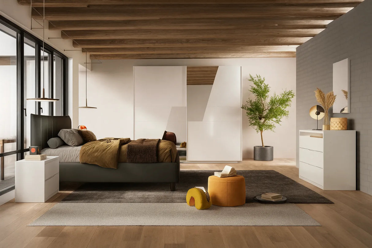 Camera da letto moderna Copenhagen con letto contenitore e armadio scorrevole bianco lucido con specchi