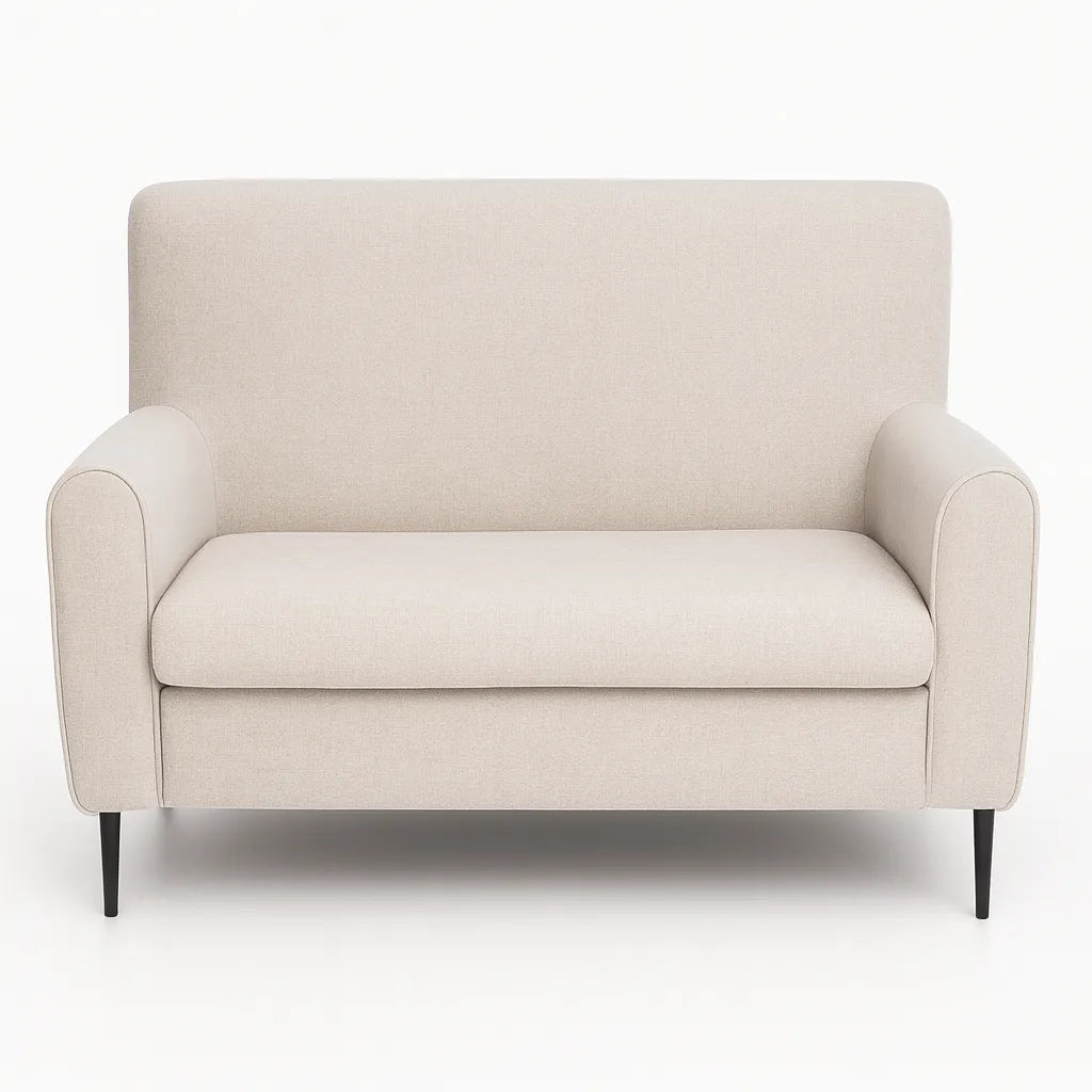 Divanetto in stoffa beige elegante e compatto