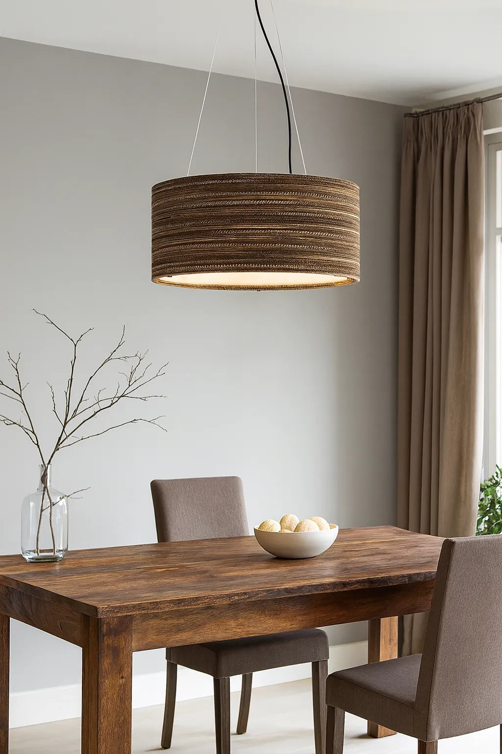 Lampadario NIDO Ø56 cm in cartone con schermo acrilico bianco sospeso