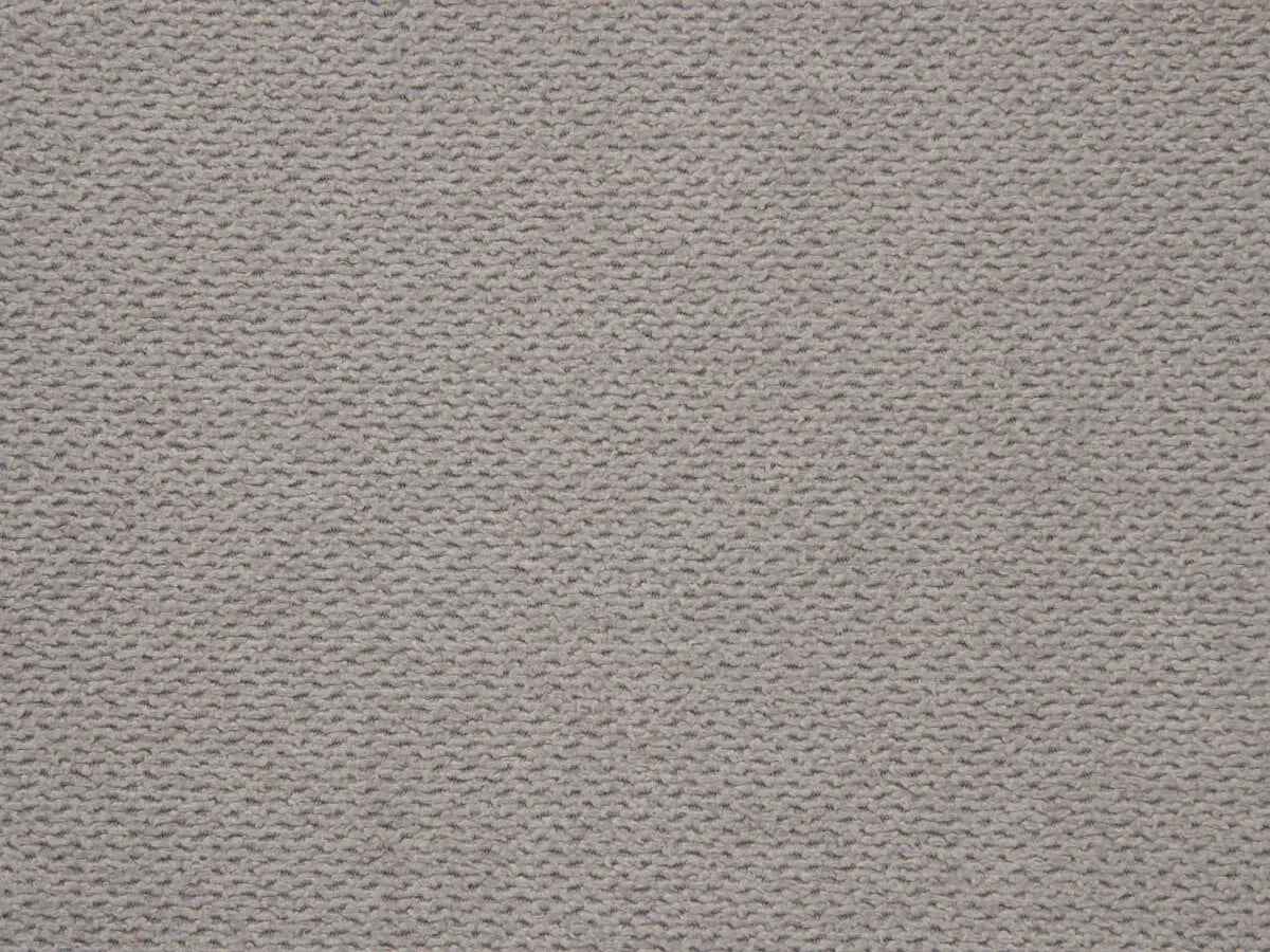 Letto matrimoniale Rio con contenitore, rivestimento in tessuto Idro idrorepellente e testata trapuntata a rombi. Stile elegante e funzionale.