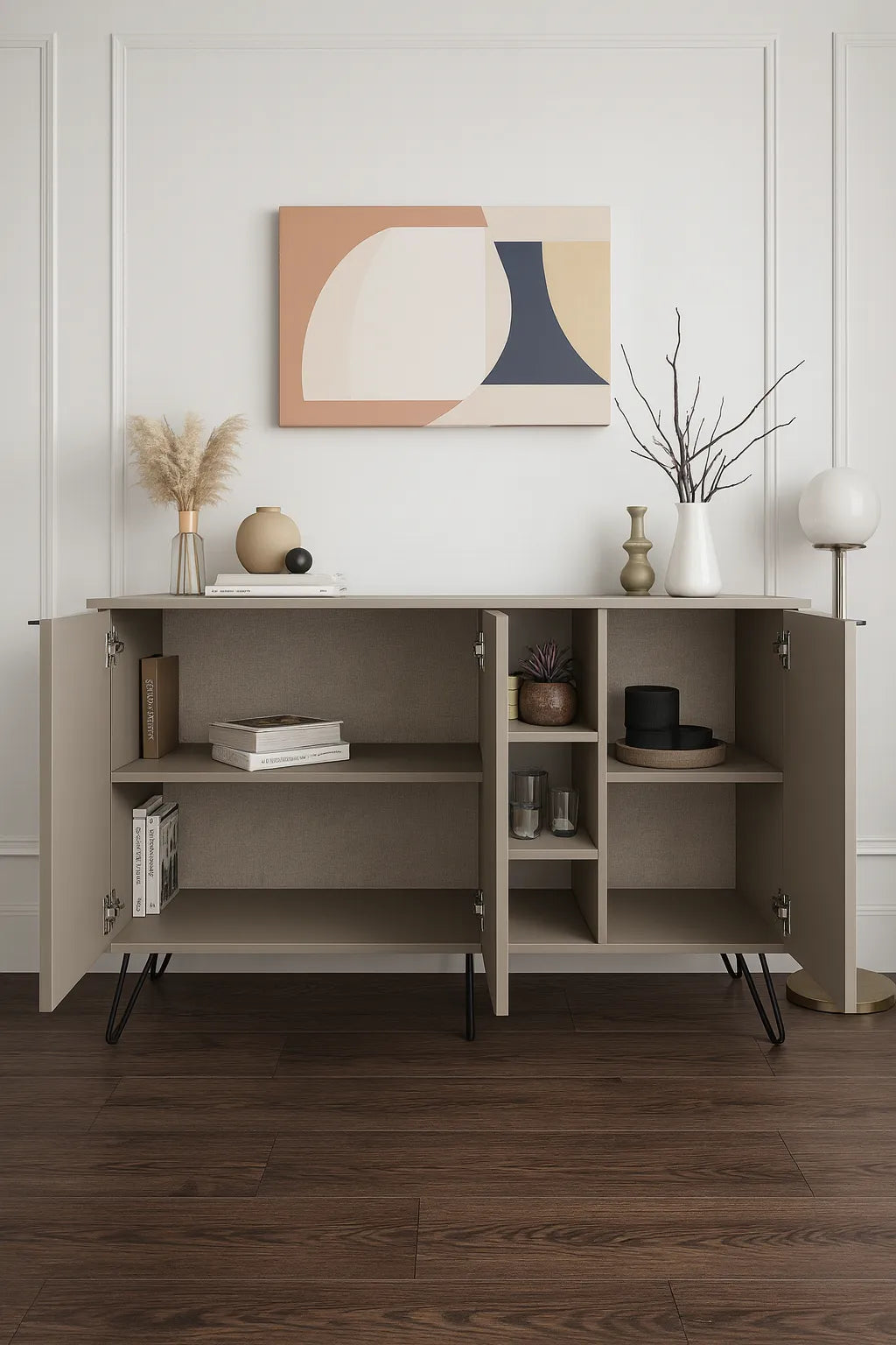 Madia moderna 3 ante rovere con vani a giorno e piedini in metallo nero