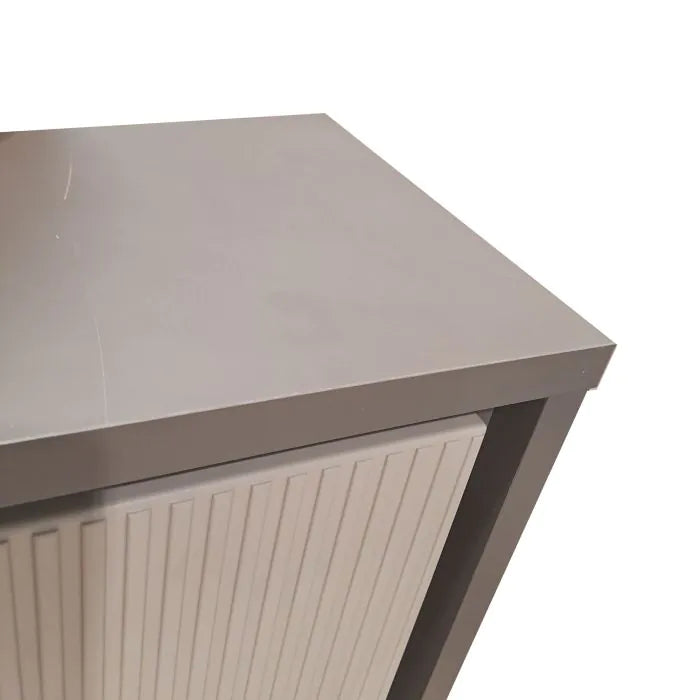 Madia Joker Premobil in fango e visone con ante cannettate, credenza moderna da 189 cm per soggiorno elegante e raffinato.