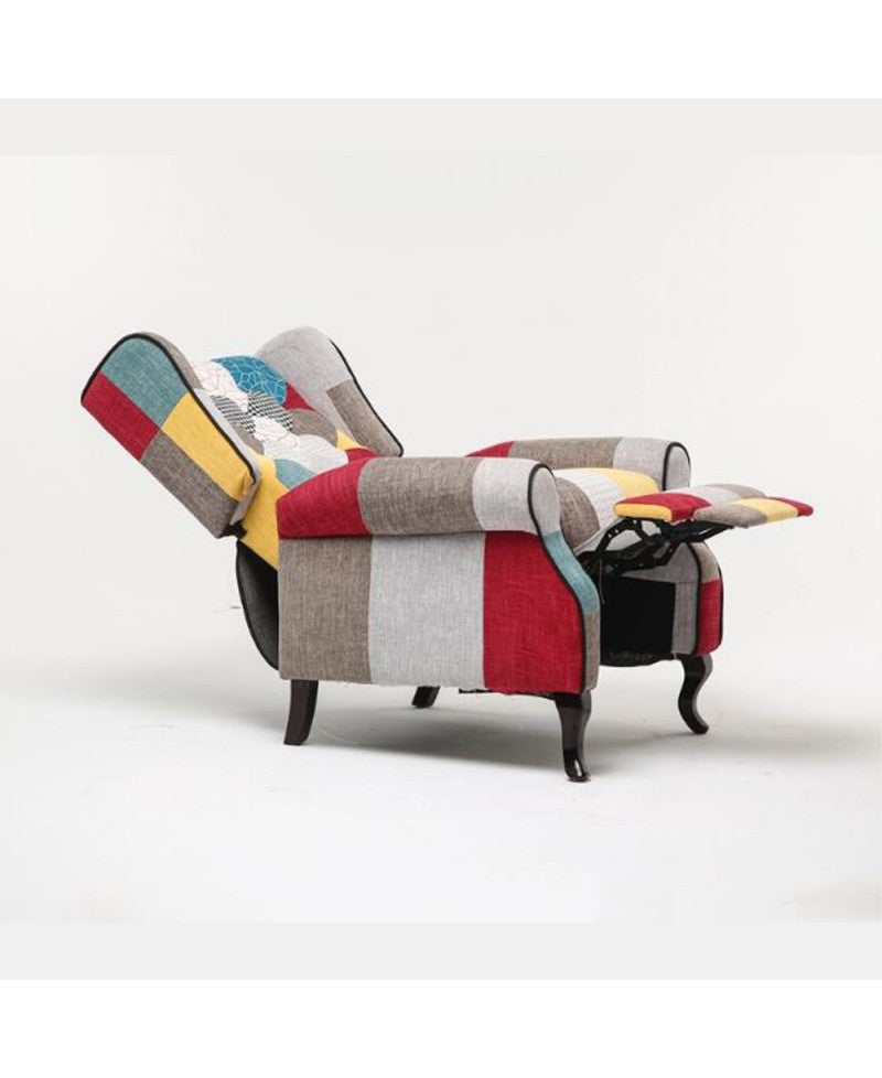 Poltrona reclinabile patchwork in tessuto policotone colorato con poggiapiedi, schienale comfort e struttura in legno robusta