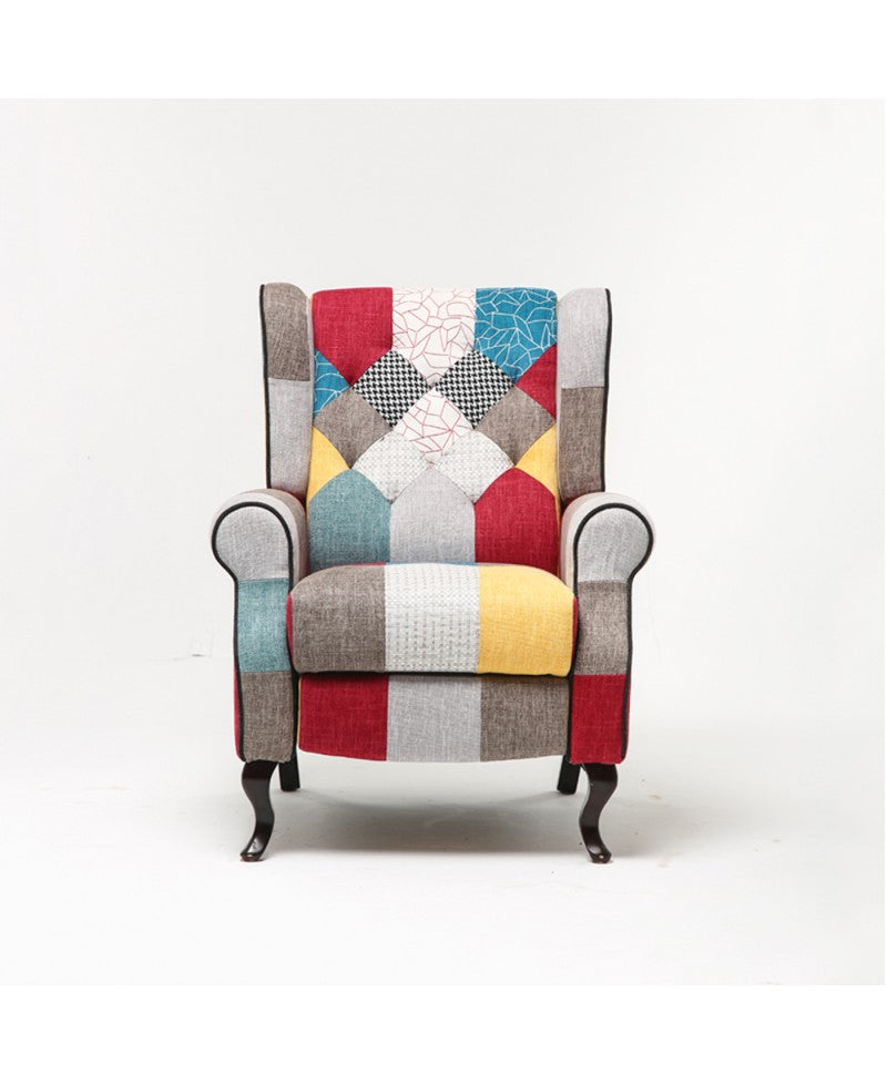 Poltrona reclinabile patchwork in tessuto policotone colorato con poggiapiedi, schienale comfort e struttura in legno robusta