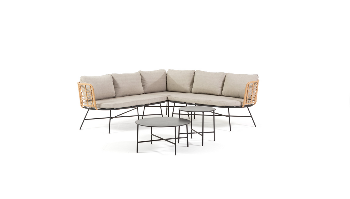 Set da giardino TIVOLI CORNER con divano angolare in rattan e tavolini in metallo