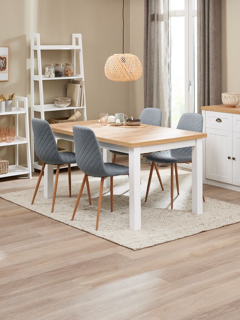Tavolo allungabile Flower in legno bianco con piano effetto rovere opaco, elegante e pratico
