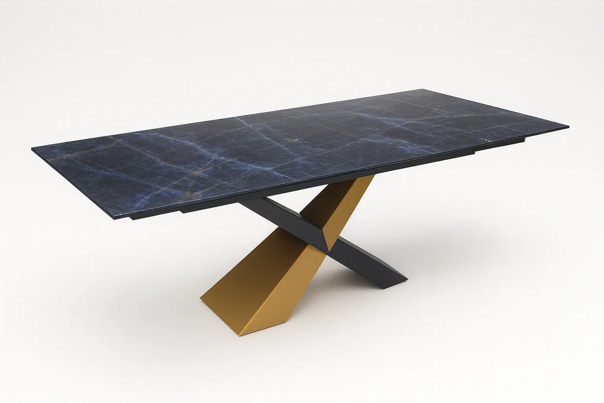 Tavolo Ixcence Abitare allungabile con struttura in metallo incrociato e piano in vetroceramica Sahara Noir lucido