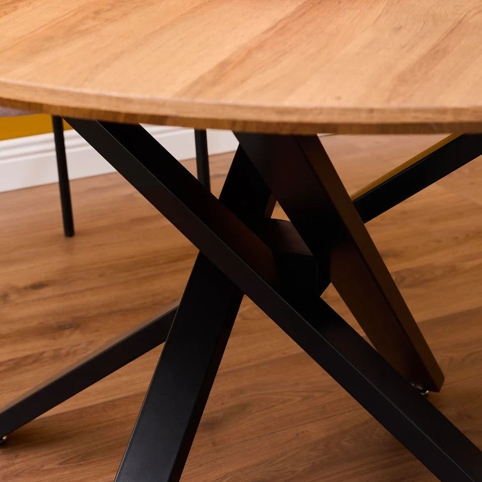 Tavolo Jasper rotondo Ø120 cm con piano effetto legno noce e gambe in metallo verniciato nero