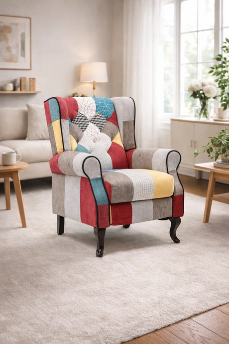 Poltrona reclinabile patchwork in tessuto policotone colorato con poggiapiedi, schienale comfort e struttura in legno robusta