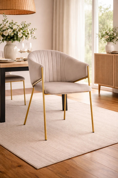 Sedia Olly in stile nordico con seduta in velluto e gambe in metallo dorato