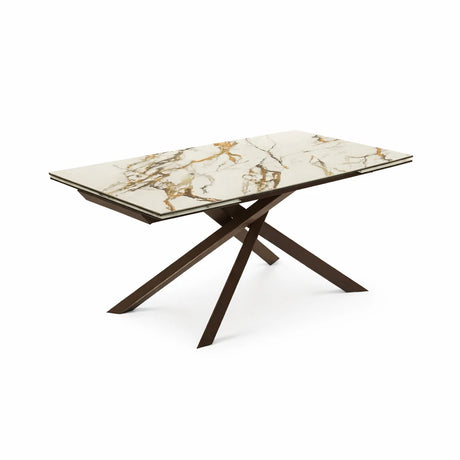 Tavolo Cross allungabile con struttura incrociata in metallo e piano in ceramica opaca su vetro, elegante e moderno per sala da pranzo