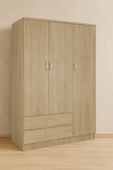 Armadio moderno a 3 ante e 2 cassetti con chiusura soft-close e tubo appendiabiti, ideale per camere da letto eleganti e funzionali.