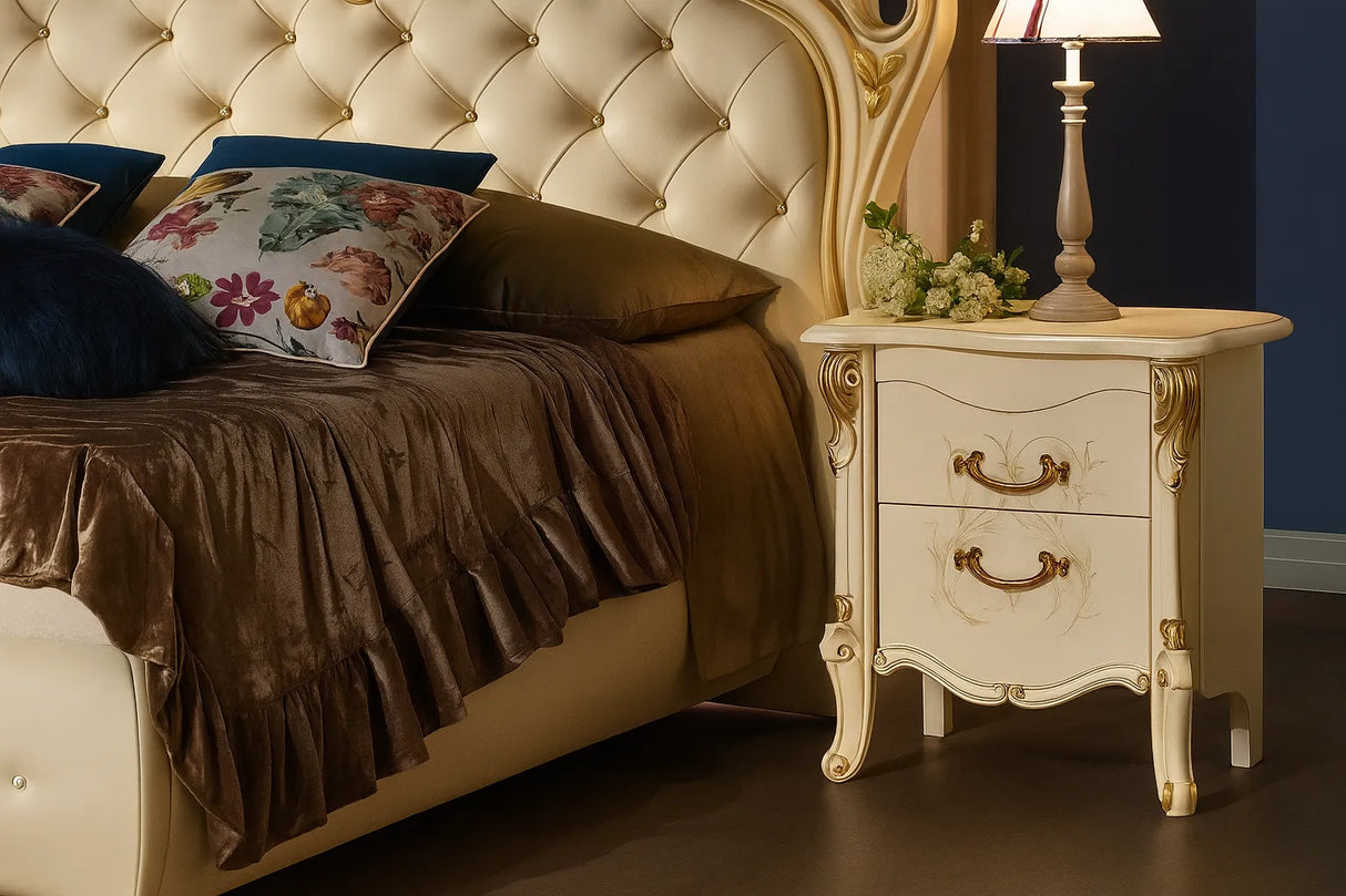 Camera da Letto Catania patinato beige con letto contenitore e armadio a cuore – Europa Mobili