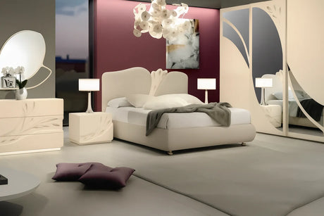 Camera da Letto Mantova patinata avorio con contenitore e LED integrati – Europa Mobili