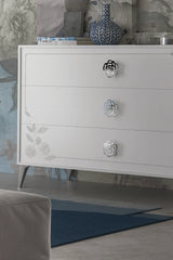 Camera da Letto Toronto Bianca con contenitore, finitura bianco frassinato e dettagli argento – Europa Mobili