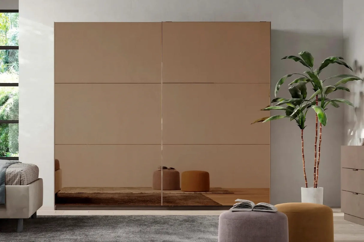 Camera da letto moderna Valencia con letto contenitore e armadio scorrevole bronzo con specchi bronzati