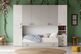 Cameretta a ponte Giacinto in bianco frassinato e grigio con letto e armadi integrati