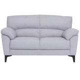 Divano 2 posti mira color petrolio con tessuto idrorepellente, piedini in metallo, braccioli morbidi e seduta imbottita. Stile moderno e comfort totale.