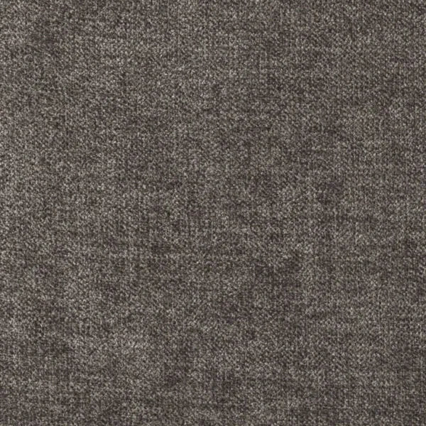 Divano 2 posti GIADA color petrolio con tessuto idrorepellente, piedini in metallo, braccioli morbidi e seduta imbottita. Stile moderno e comfort totale.