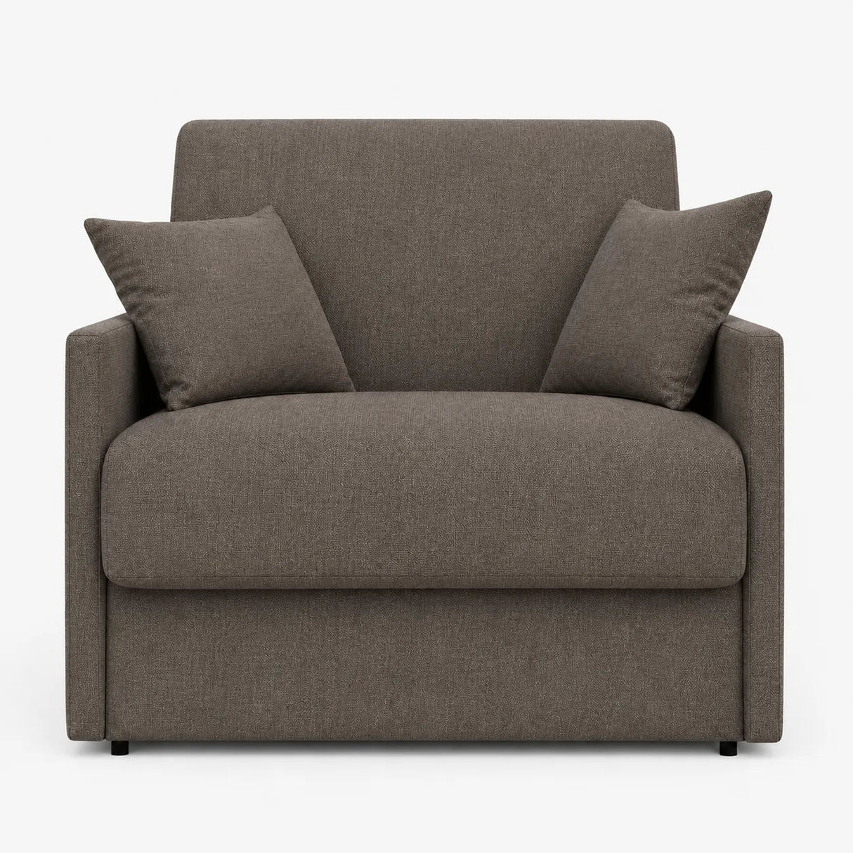 Poltrona letto trasformabile con materasso alto 18 cm e rivestimento in tessuto idrorepellente e antimacchia in vari colori.