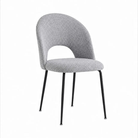 Sedia Paola imbottita in tessuto Water Repellent antimacchia fango e grigio chiaro con gambe in metallo nero.