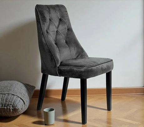 Set 2 sedie imbottite Alvira in velluto grigio tortora beige con gambe in legno nero opaco eleganti moderne