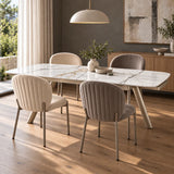 Sedia Thalia del set da 2 in velluto beige o tortora con struttura in metallo cashmere