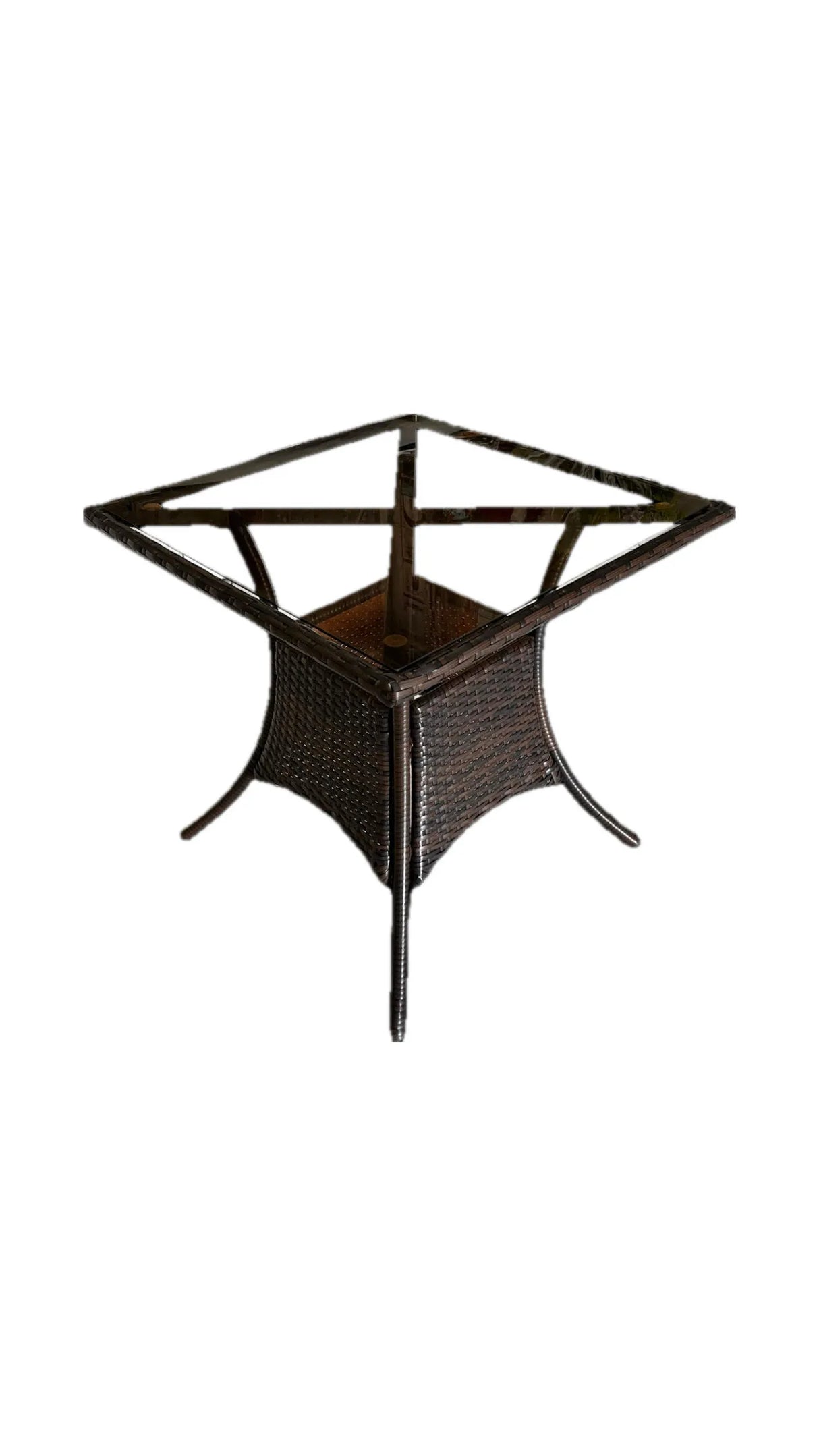 Tavolo Lory quadrato 80x80 cm in rattan intrecciato con piano in vetro temperato per esterni